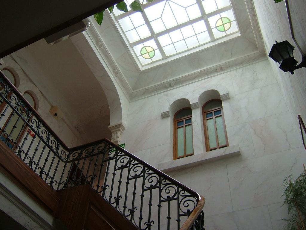 Alentejano Low Cost Hotel Estremoz Eksteriør bilde